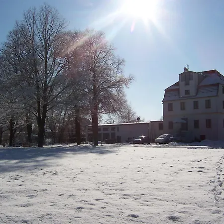 Land-gut-hotel- Weisser Schwan Hotel Zossen