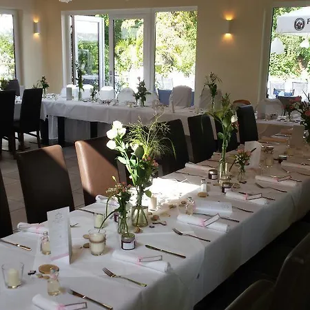 Land-gut-hotel- Weisser Schwan 3*