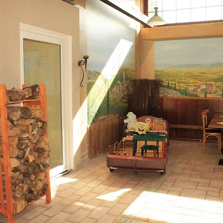 Land-gut-hotel- Weisser Schwan 3*