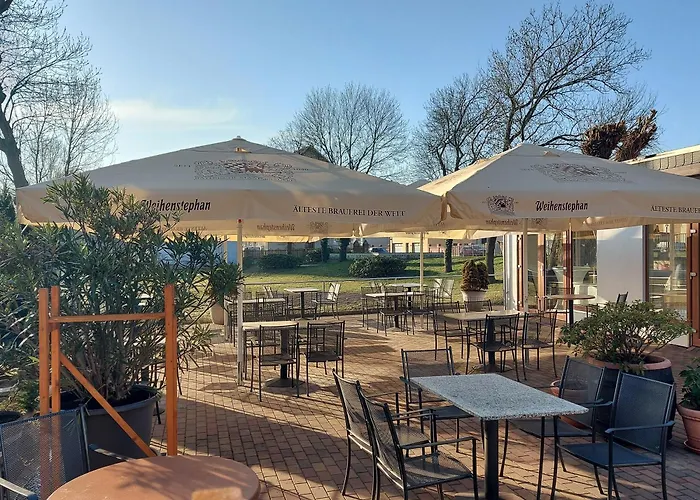 Hotell Land-gut-hotel- Weisser Schwan