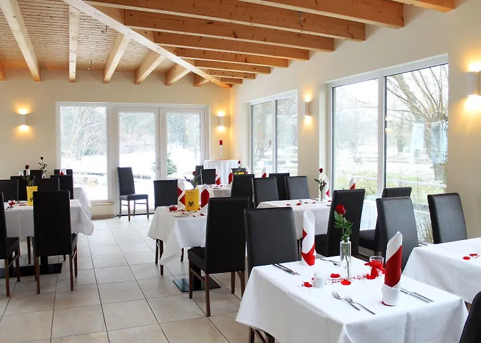 Hotell Land-gut-hotel- Weisser Schwan Zossen